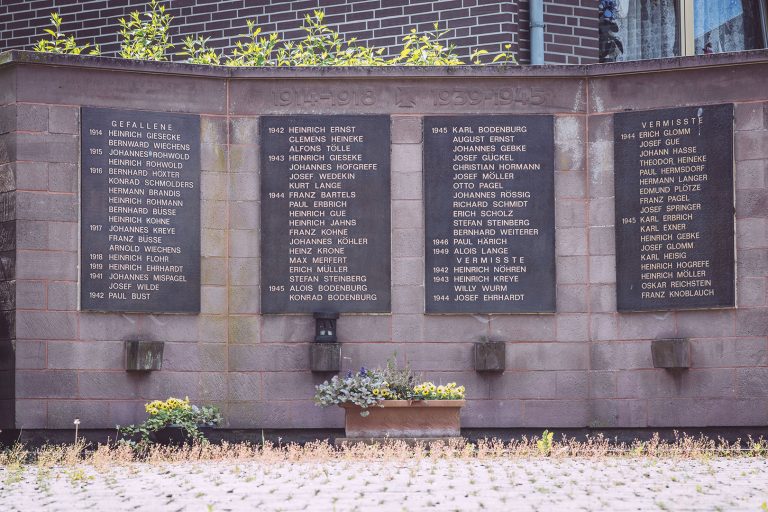 Gedenktafel in Asel (Harsum, Niedersachsen)