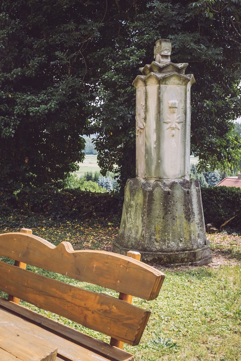 Denkmal in Burgscheidungen (Burgenlandkreis, Sachsen-Anhalt)