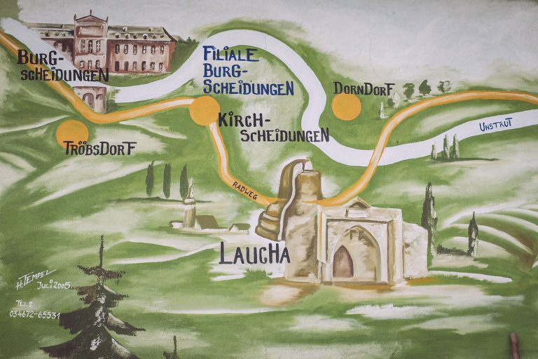 Gemalte Landkarte in Burgscheidungen (Burgenlandkreis, Sachsen-Anhalt)