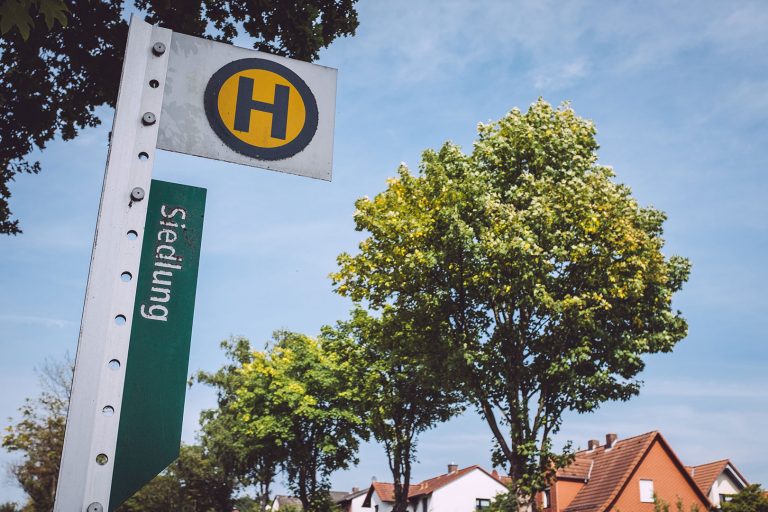 Bushaltestelle in Holzhausen (Immenhausen, Hessen)