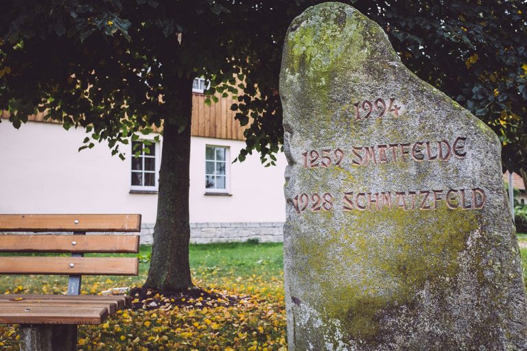 Gedenkstein in Schmatzfeld (Hordharz, Sachsen-Anhalt)