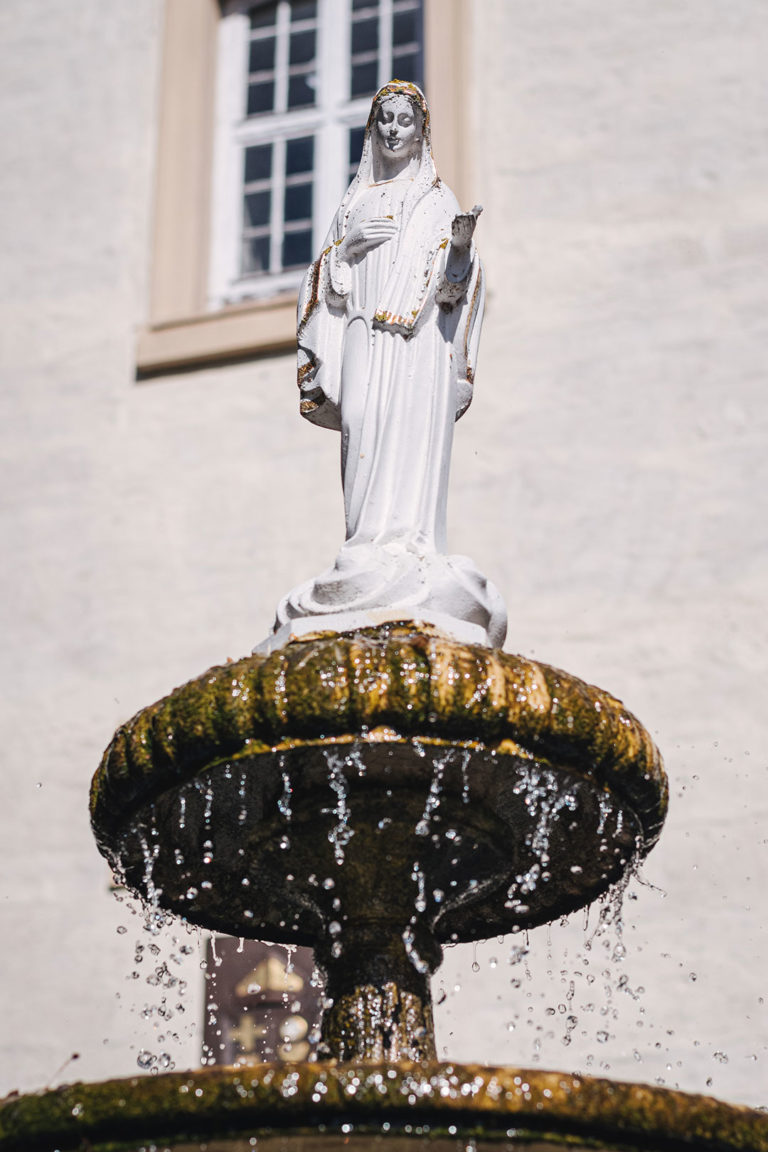 Brunnenfigur in Werningshausen (Sömmerda, Thüringen)